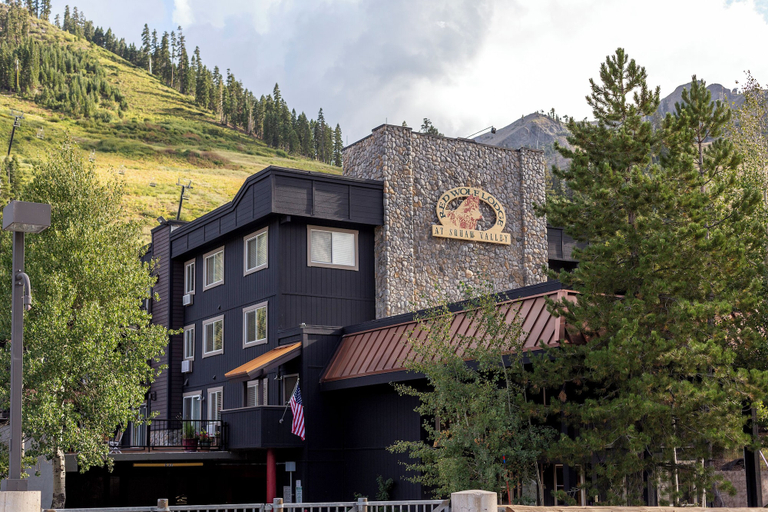 Exterior & Views 2, Red Wolf Lodge at Olympic Valley, Placer