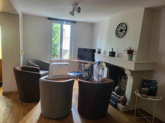Others 3, La petite maison, Loir-et-Cher