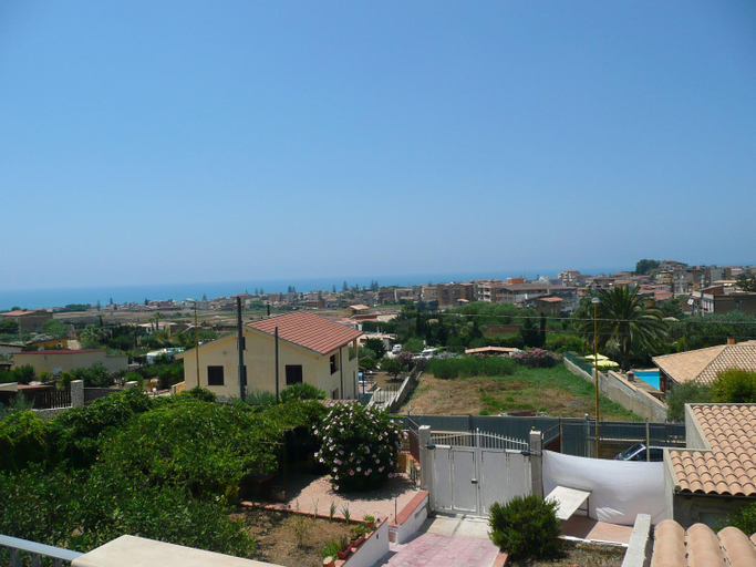 Others 2, Le Ninfee, Agrigento