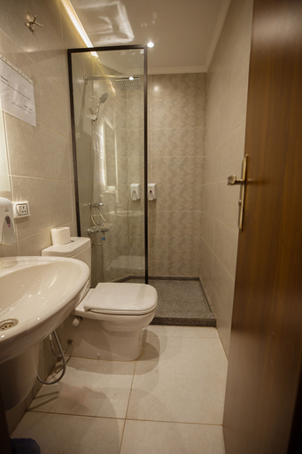 Bathroom 4, Sama hotel, Al-Azbakiyah
