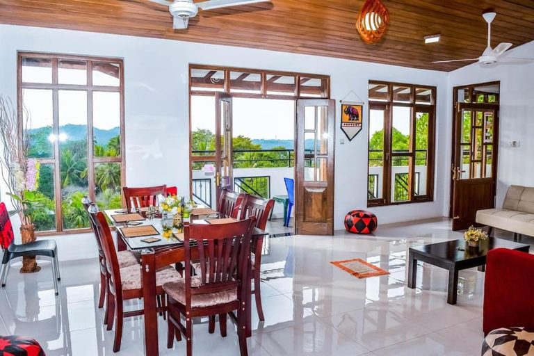 Food & Drinks 4, SaRu Apartments Kandy - 2 Bedrooms Up to 6 Guests, K.F.G. & G. Korale