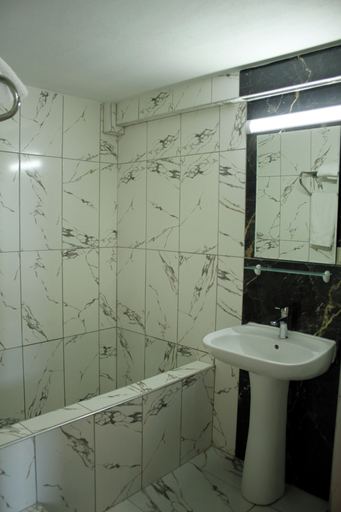Bathroom 5, Samdan Thermal Hotel, Akköy