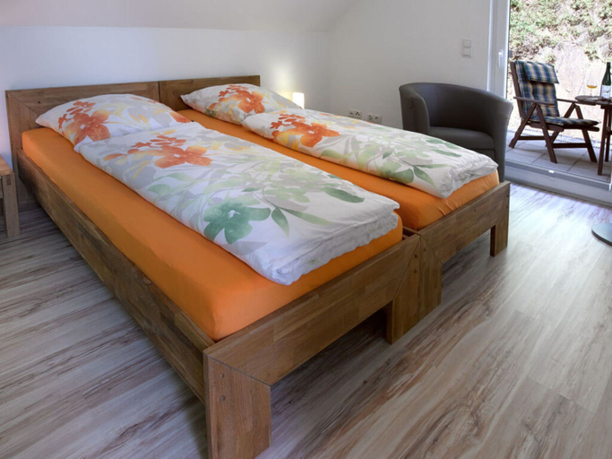 Bedroom 5, In the Rhein-mosel Holiday Home, Mayen-Koblenz