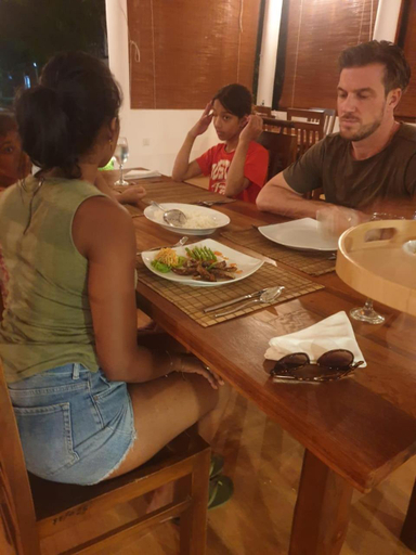Food & Drinks 5, Tepraas Sigiriya, Dambulla