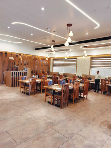 Food & Drinks 5, Hotel Aditya Mansingh Inn, Gir Somnath
