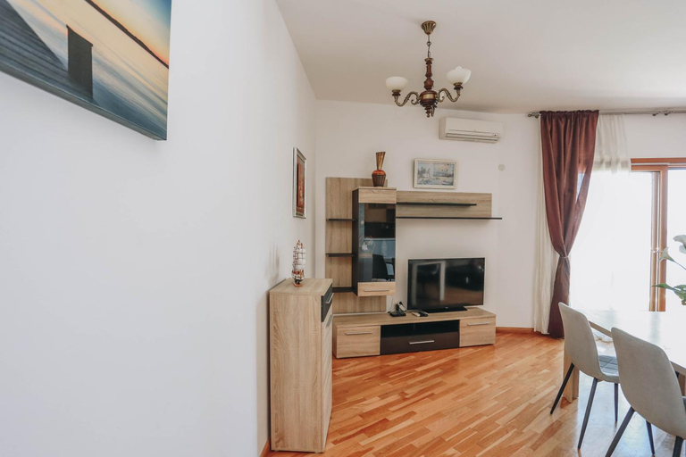 Others 5, Apartment near Ponta Nova of Rafailovici