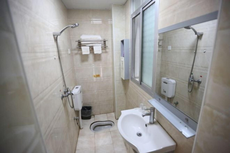 Bathroom 3, XLDSWBG, Xiangtan