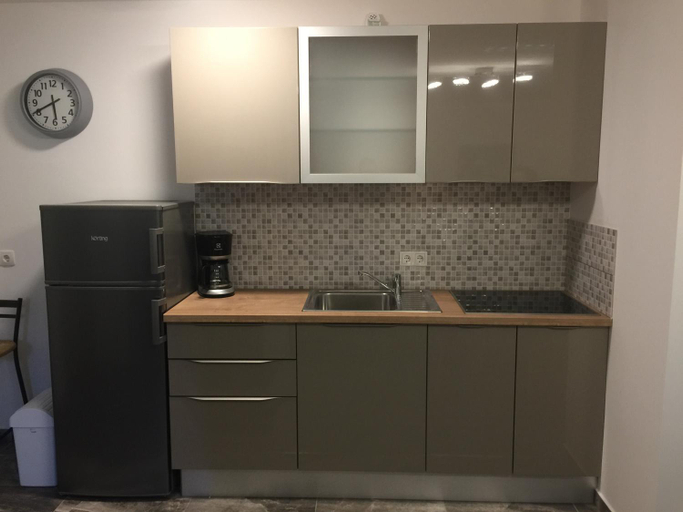 Others 4, Villa Olea, Punat
