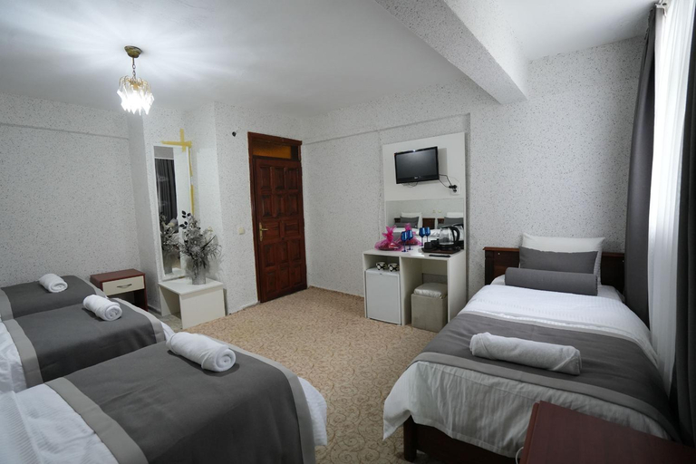 Bedroom 3, OzenTurku Hotel, Akköy