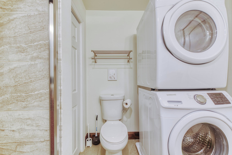 Bathroom 8