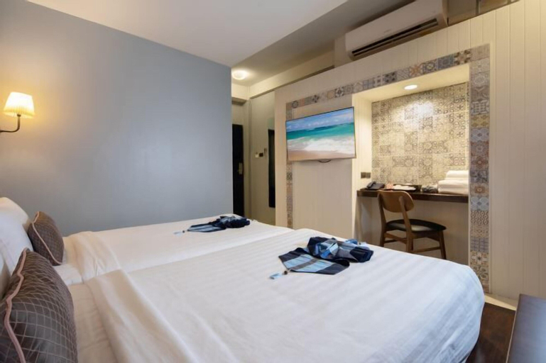 Bedroom 13