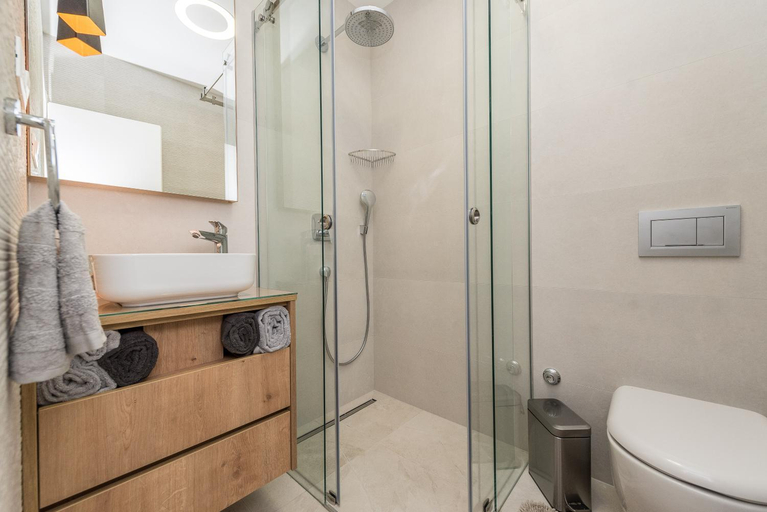 Bathroom 2, Luxury Apartments Garden, Sukošan