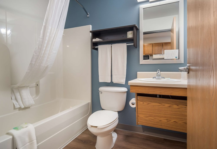 Bathroom 3, Studio 6 Extended Stay Fort Myers FL, Lee