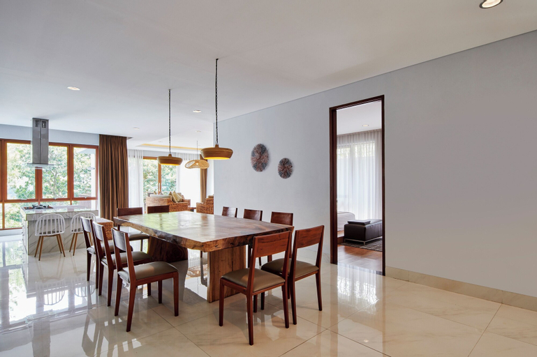Dining Room 5