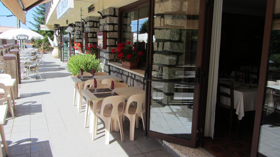 Food & Drinks 4, Scopa Rossa, Corse-du-Sud