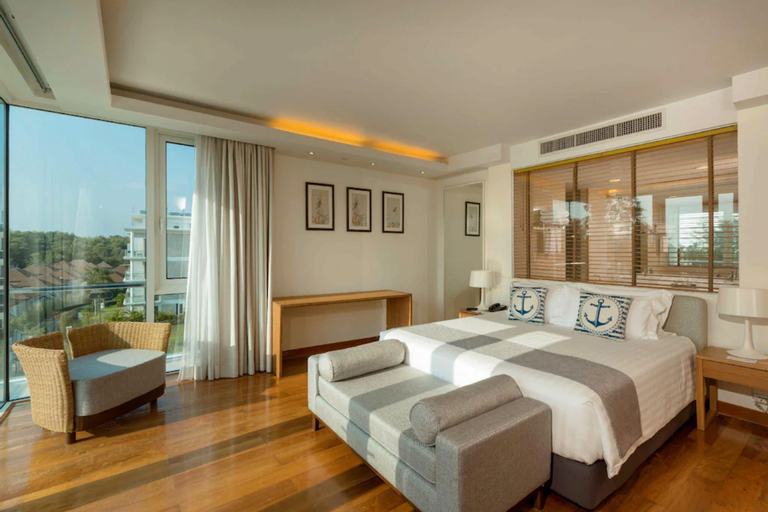 Bedroom 21