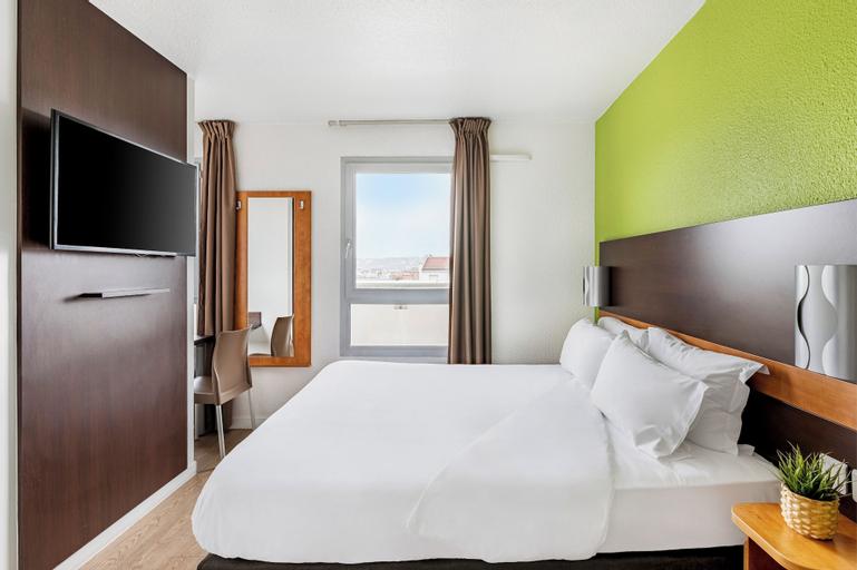 Bedroom 19