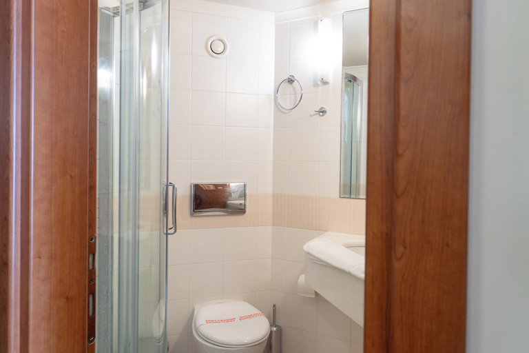 Bathroom 5, PHEIA, Vriniotis Resorts, West Greece