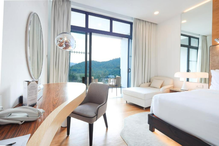 Bedroom 30