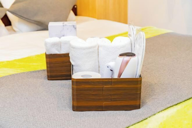 Amenities 10