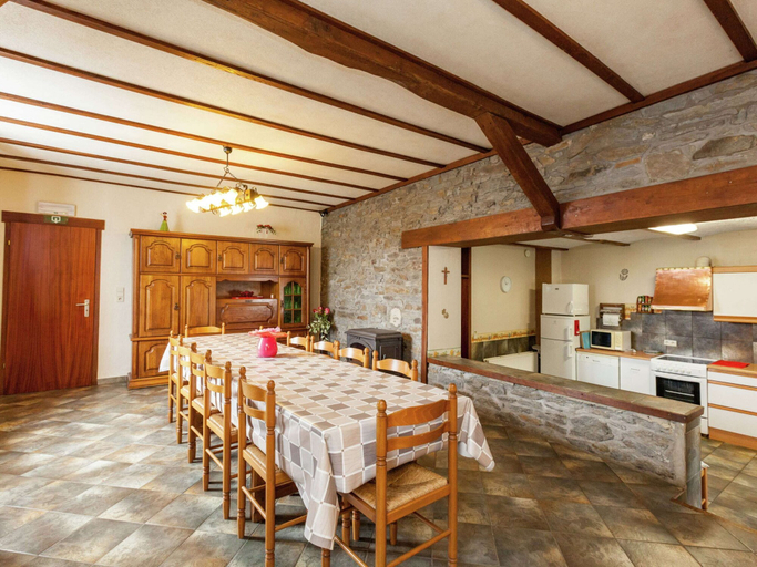 Food & Drinks, Holiday home in Bastogne with garden, Luxembourg