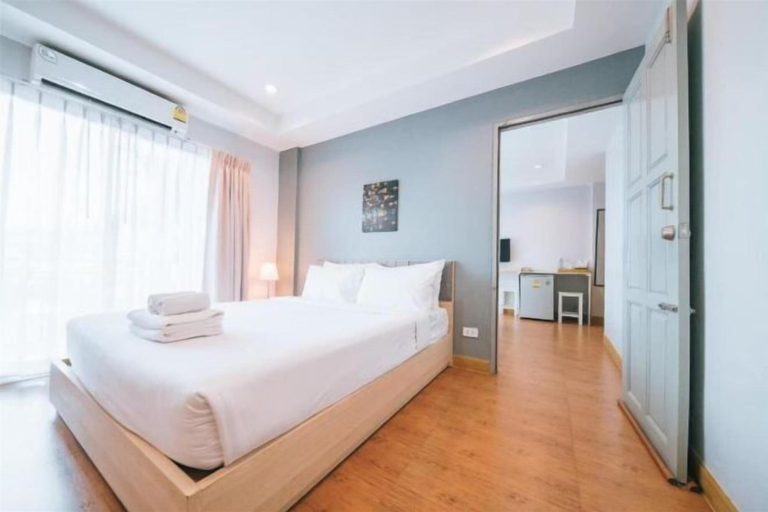 Bedroom 8
