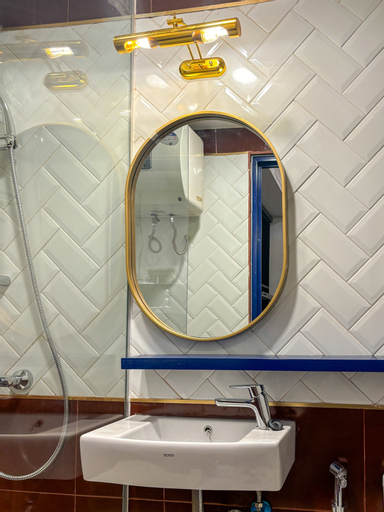 Bathroom 21