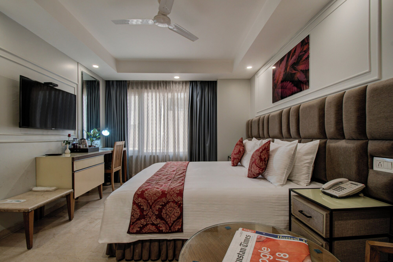 Bedroom 3, Iris Park Hotel, Delhi