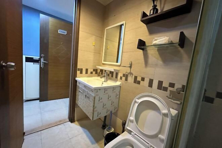 Bathroom 4, Shenzhen Yage Apartment (Luohu Control Point), Shenzhen