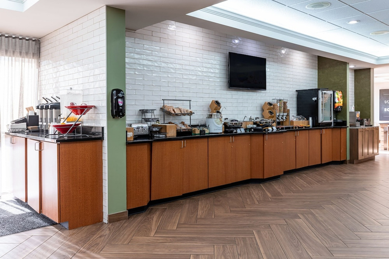 Food & Drinks 3, Fairfield Inn By Marriott Evansville West, Vanderburgh