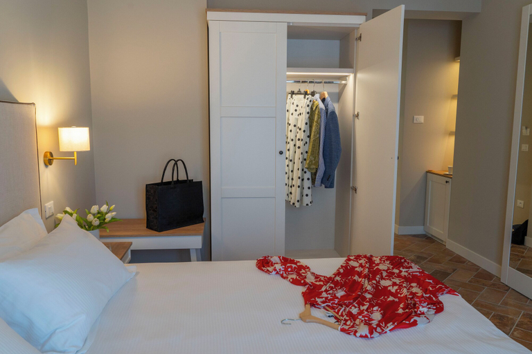 Bedroom 4, Villa Cammà, Messina