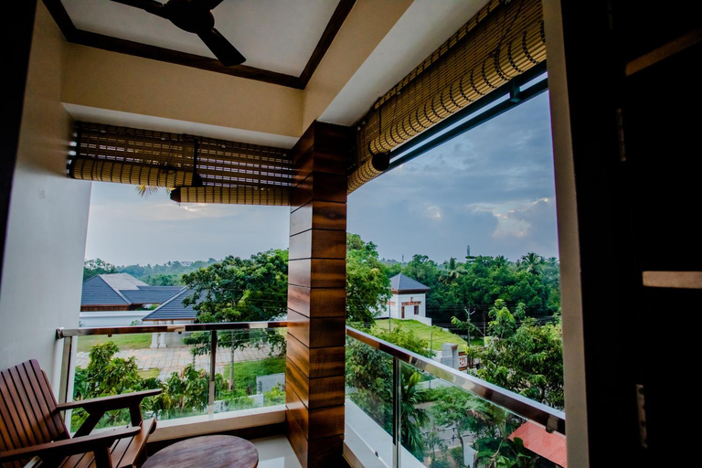 Others 5, Cliff Way Apartments, Thiruvananthapuram
