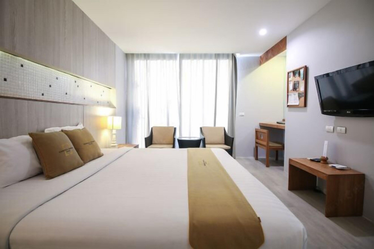 Bedroom 16