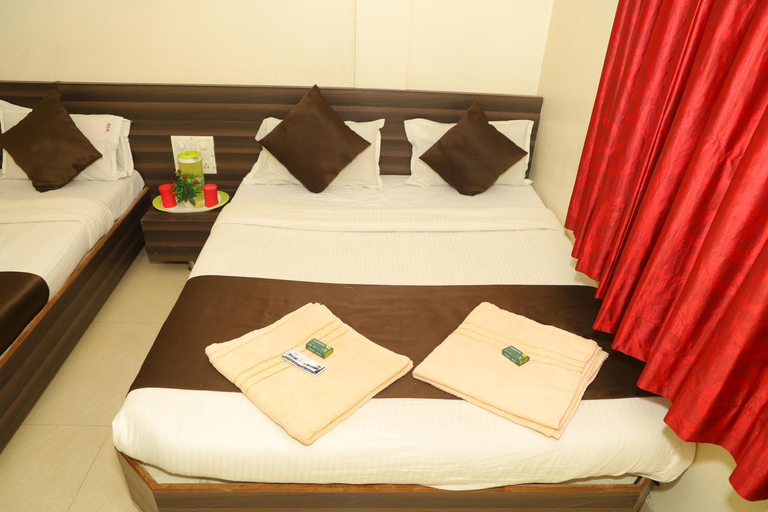 Bedroom 2, Hotel Shri Sai heera, Ahmadnagar