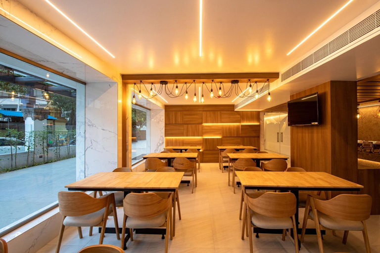 Food & Drinks 5, RATHNA RESIDENCY - Near US CONSULATE, Chennai