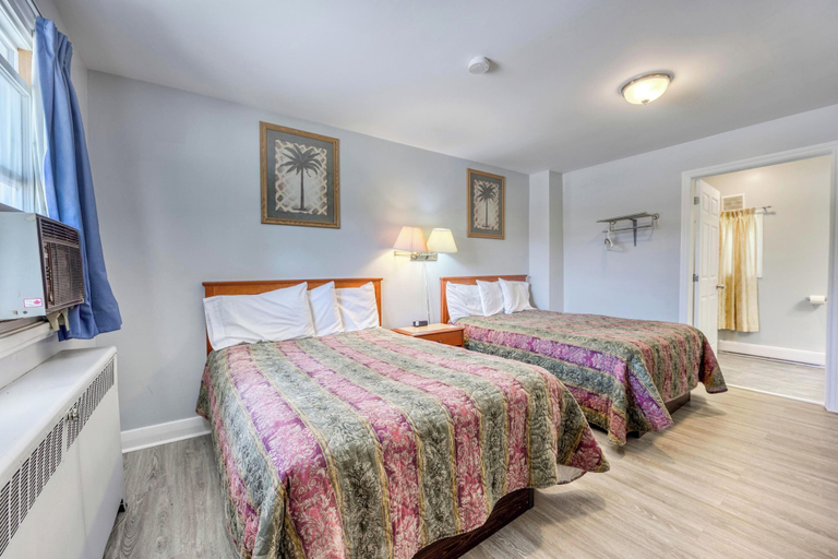 Others 5, The Gables Inn, Lambton