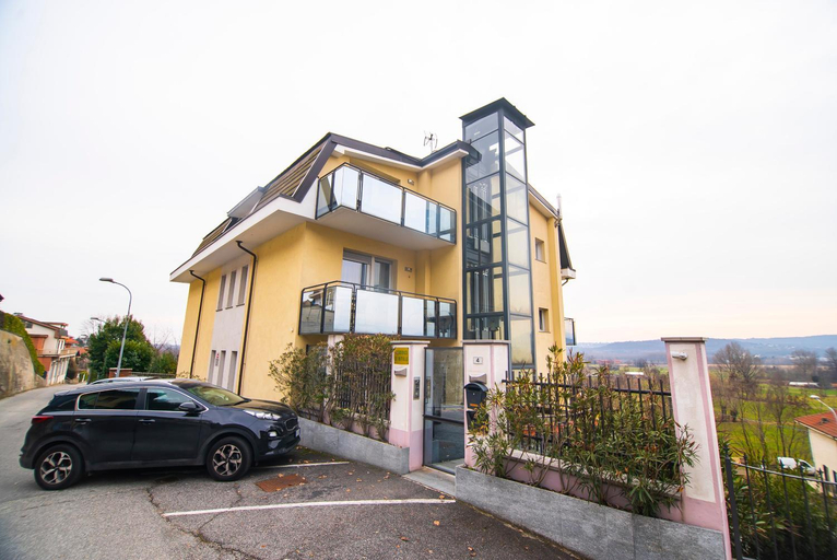 Others 5, Residence Le Betulle Executive, Torino