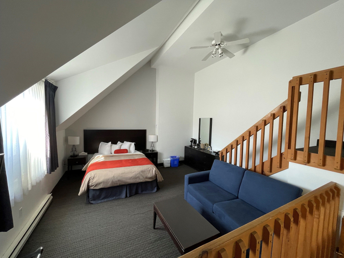 Bedroom 3, Hotel Vacances Tremblant, Les Laurentides