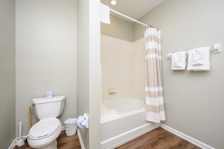 Bathroom 5, Epic Universe New Modern Townhome, Near The Parks - 4029, Orange