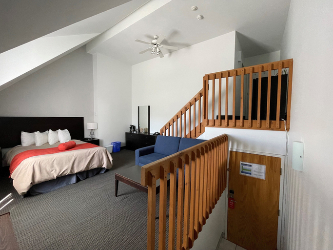 Bedroom 3, Hotel Vacances Tremblant, Les Laurentides