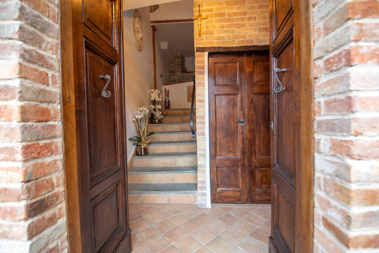 Others 4, Ca Reginella B&B, Cuneo