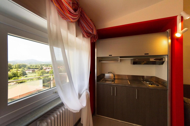 Others 2, Residence Le Betulle Executive, Torino
