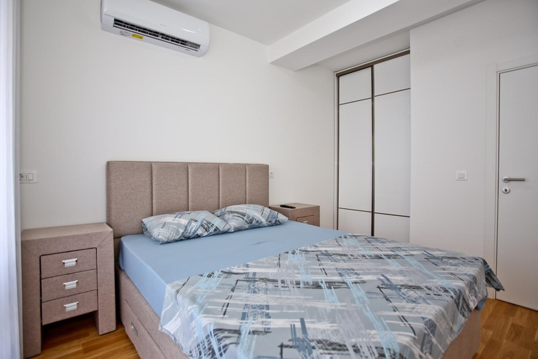 Bedroom, Lux Stanovi Vucetic