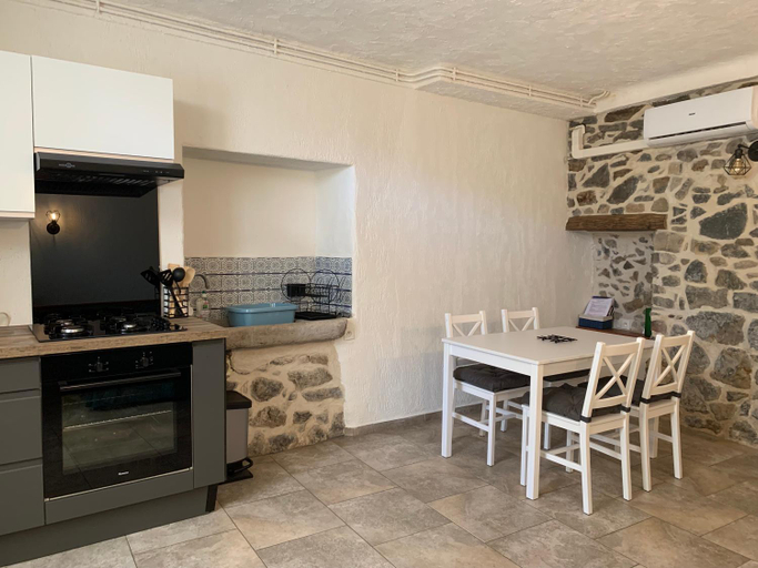 Others 5, Mas des TRAVES Anduze avec piscine, Gard