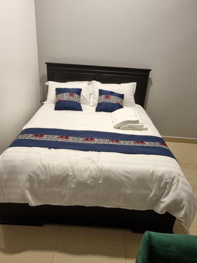 Others 5, Eika Suites at Acacia, Kampala