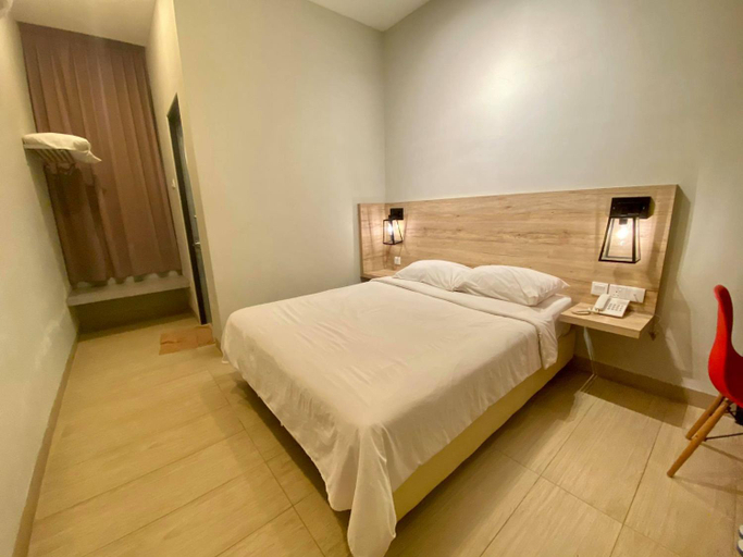 Others 2, Wan Loong Hotel, Pontian