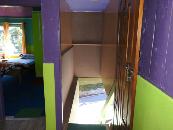 Bedroom, Vamoose Kharka, Darjiling
