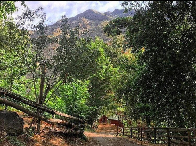 Others 5, Rancho el Chilcal Cabanas con vista al rio, Cordillera