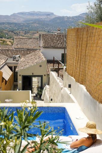 Others 2, Ronda Center Apartments with Pool, Málaga