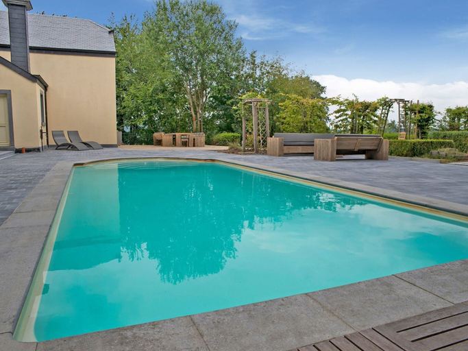 Sport & Beauty 3, Luxury Country House With Pool, Luxembourg